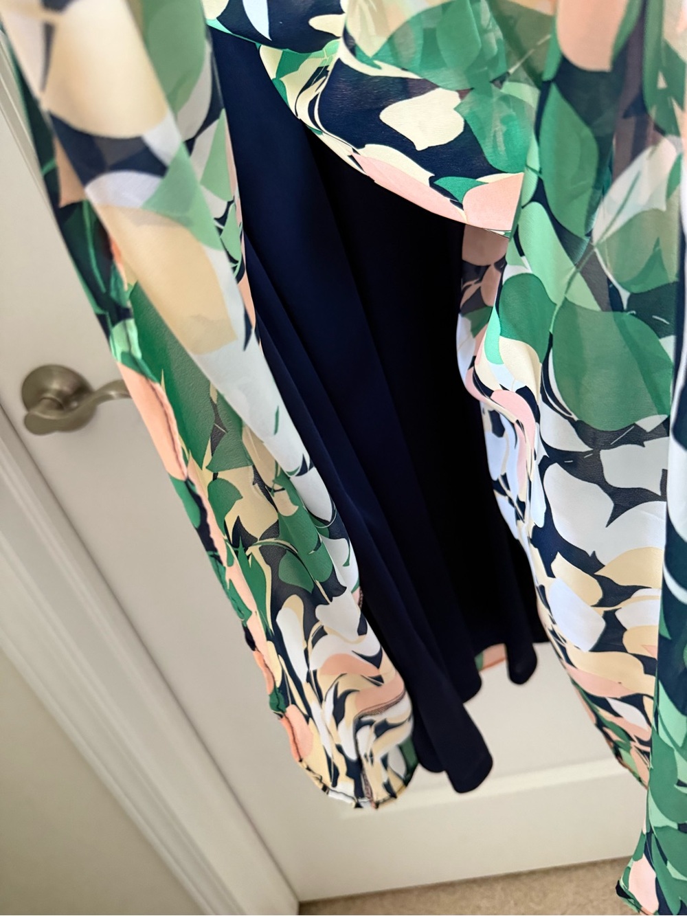 Liz Claiborne Green, Navy, Peach & White Floral Wrap Midi Dress - Picture 6 of 8